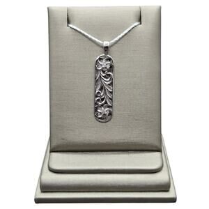 14K White Gold Carved Hawaiian Flowers & Diamonds Bar Pendant (21682)